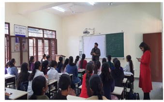 Career Talk at Govt College (Girls), Ludhiana