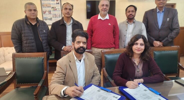 Punjab Health System Corporation (PHSC) and Hans Foundation Dehradun inked a Memorandum of Understanding (MOU) for providing free of cost dialysis facility to the needy patients in the state.
