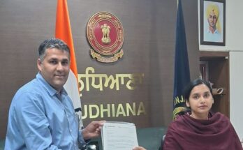 Vardhman Special Steels Senior Manager CSR, Amit Dhawan, handed over the cheque to Deputy Commissioner Sakshi Sawhney to run skill development centres