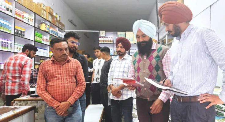Checking of sellers of fertilizers, pesticides and seeds by Chief Agriculture Officer Bathinda