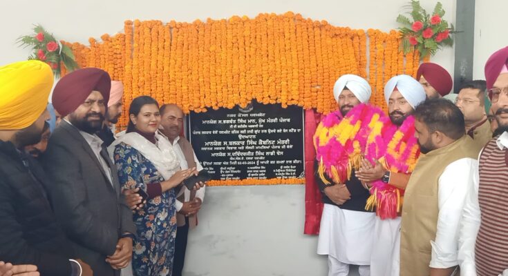 Local Government and Parliamentary Affairs Minister Balkar Singh inaugurates the new bus stand at Dharamkot