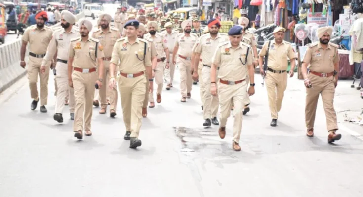 Lok Sabha Elections-2024: Punjab Police, Paramilitary forces took out flag march across the state