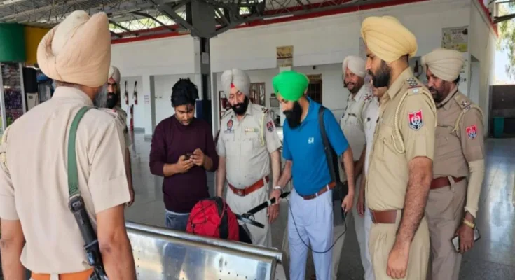 Lok Sabha Elections-2024: Punjab Police, para-military forces conduct search operation at railway stations, bus stands across the state