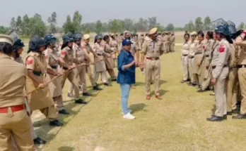 On the occasion of Mother's Day, the district police conducted a drill for women police personnel