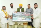 ਭਾਜਪਾ ਦੇ ਸੀਨੀਅਰ ਆਗੂ ਅਨਿਲ ਕੁਮਾਰ ਸੇਠੀ ਆਮ ਆਦਮੀ ਪਾਰਟੀ ਵਿੱਚ ਸ਼ਾਮਲ