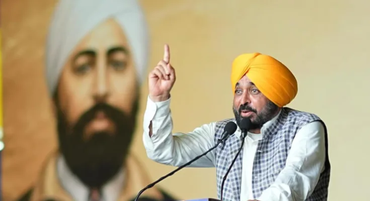 AAP government is fully committed to realizing the dreams of freedom fighters who made great sacrifices for the country.