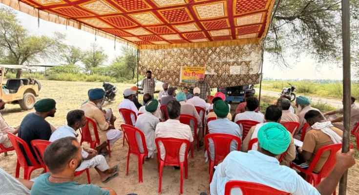 Agriculture Department organizes 'Farm Day' at Badhai village under 'Mission for Cotton Productivity'