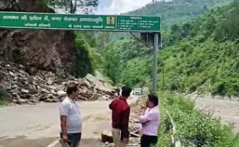 Kedarnath Yatra route closed due to heavy rains and landslides