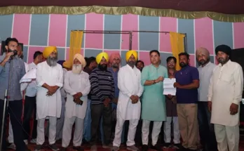 ਕੈਬਨਿਟ ਮੰਤਰੀ ਅਮਨ ਅਰੋੜਾ ਨੇ ਸੁਨਾਮ ਹਲਕੇ ਦੇ 40 ਪਿੰਡਾਂ ਦੇ 59 ਵਿਕਾਸ ਕਾਰਜਾਂ ਲਈ 02.60 ਕਰੋੜ ਰੁਪਏ ਦੀਆਂ ਗ੍ਰਾਂਟਾਂ ਦੇ ਚੈੱਕ ਵੰਡੇ