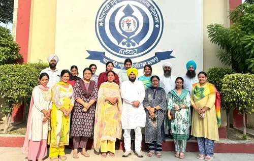 ਕੈਬਨਿਟ ਮੰਤਰੀ ਹਰਭਜਨ ਸਿੰਘ ਈ.ਟੀ.ਓ.ਵਲੋਂ ਐਮ.ਜੀ.ਐਨ. ਕਾਲਜ ਦਾ ਦੌਰਾ