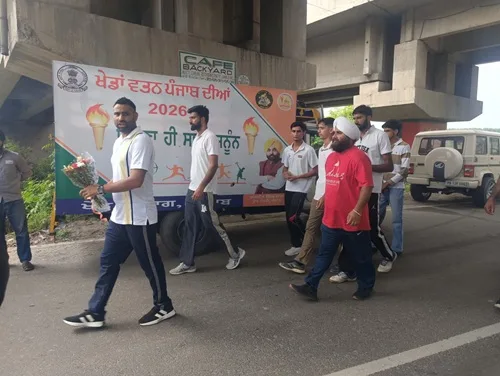 ਖੇਡਾਂ ਵਤਨ ਪੰਜਾਬ ਦੀਆਂ 2026: ਮਸ਼ਾਲ ਵਾਪਸੀ ਸਮਾਰੋਹ ਦੌਰਾਨ ਮਸ਼ਾਲ ਨਵਾਂਸ਼ਹਿਰ ਨੂੰ ਸੌਂਪੀ