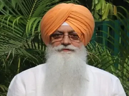 ਖੰਡ ਦੀਆਂ ਵਧਦੀਆਂ ਕੀਮਤਾਂ ਲਈ ਕੇਂਦਰ ਦੀਆਂ ਨੀਤੀਆਂ ਜ਼ਿੰਮੇਵਾਰ: ਡਾ. ਇੰਦਰਬੀਰ ਸਿੰਘ ਨਿੱਜਰ