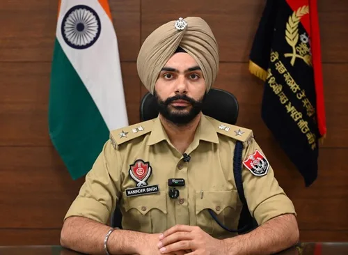 ਦੇਸ਼ ਦੇ ਪਹਿਲੇ 25 ਸਰਵੋਤਮ ਪੁਲਿਸ ਅਧਿਕਾਰੀਆਂ ਦੀ ਸੂਚੀ ਵਿੱਚ ਐੱਸ.ਐੱਸ.ਪੀ. ਰੂਪਨਗਰ ਮਨਿੰਦਰ ਸਿੰਘ ਸ਼ਾਮਿਲ