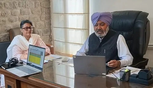 ਪੰਜਾਬ ਟਰਾਂਸਪੋਰਟ ਵਿਭਾਗ ਨੇ ਡੀ.ਐੱਲ. ਅਤੇ ਆਰ.ਸੀ. ਸੇਵਾਵਾਂ ਵਿੱਚ 99% ਤੋਂ ਵੱਧ ਸਮੇਂ ਸਿਰ ਨਿਪਟਾਰਾ ਯਕੀਨੀ ਬਣਾਇਆ: ਹਰਪਾਲ ਸਿੰਘ ਚੀਮਾ