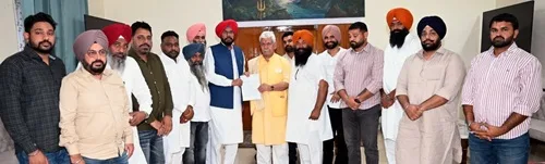 ਪੰਜਾਬ ਦੇ ਸਰਹੱਦੀ ਇਲਾਕਿਆਂ ਨੂੰ ਹੜ੍ਹਾਂ ਤੋਂ ਬਚਾਉਣ ਲਈ 'ਆਪ' ਵਿਧਾਇਕ ਧਾਲੀਵਾਲ ਨੇ ਜੰਮੂ-ਕਸ਼ਮੀਰ ਦੇ ਉਪ ਰਾਜਪਾਲ ਮਨੋਜ ਸਿਨਹਾ ਨਾਲ ਕੀਤੀ ਮੁਲਾਕਾਤ