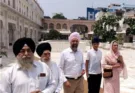 ਬਰਤਾਨੀਆ ਦੇ ਸਿੱਖ ਸੰਸਦ ਮੈਂਬਰ ਅਤੇ ਡਿਫੈਂਸ ਕਮੇਟੀ ਦੇ ਚੇਅਰਮੈਨ ਤਨਮਨਜੀਤ ਸਿੰਘ ਢੇਸੀ ਅੱਜ ਸੱਚਖੰਡ ਸ੍ਰੀ ਹਰਿਮੰਦਰ ਸਾਹਿਬ ਵਿਖੇ ਨਤਮਸਤਕ ਹੋਏ