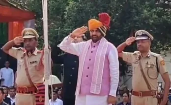ਮੁੱਖ ਮੰਤਰੀ ਨਾਇਬ ਸਿੰਘ ਸੈਣੀ ਨੇ ਮੁੱਖ ਮਹਿਮਾਨ ਵਜੋਂ ਪਹੁੰਚ ਕੇ ਰਾਸ਼ਟਰੀ ਝੰਡਾ ਲਹਿਰਾਇਆ