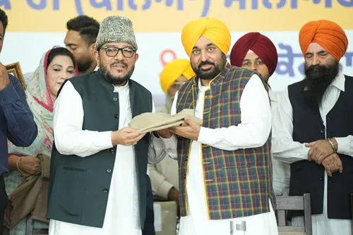 ਮੁੱਖ ਮੰਤਰੀ ਭਗਵੰਤ ਸਿੰਘ ਮਾਨ ਨੇ 5-ਮੰਜ਼ਿਲਾ ਸਕੂਲ ਇਮਾਰਤ ਦਾ ਉਦਘਾਟਨ ਕਰਕੇ ਮਲੇਰਕੋਟਲਾ ਦੀਆਂ ਧੀਆਂ ਨੂੰ ਆਜ਼ਾਦੀ ਦਿਹਾੜੇ ਦਾ ਤੋਹਫ਼ਾ ਦਿੱਤਾ