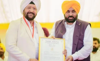 ਮੁੱਖ ਮੰਤਰੀ ਭਗਵੰਤ ਸਿੰਘ ਮਾਨ ਨੇ 29 ਉੱਘੀਆਂ ਸ਼ਖਸੀਅਤਾਂ ਨੂੰ ਸਟੇਟ ਐਵਾਰਡ ਨਾਲ ਕੀਤਾ ਸਨਮਾਨਿਤ