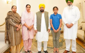 ਮੁੱਖ ਮੰਤਰੀ ਭਗਵੰਤ ਸਿੰਘ ਮਾਨ ਵੱਲੋਂ ਮ੍ਰਿਤਕ ਕਬੱਡੀ ਖਿਡਾਰੀ ਗੁਰਜੀਤ ਸਿੰਘ ਤੂਤ ਦੇ ਪਰਿਵਾਰ ਨਾਲ ਮੁਲਾਕਾਤ, ਪਤਨੀ ਲਈ ਸਰਕਾਰੀ ਨੌਕਰੀ ਦਾ ਐਲਾਨ