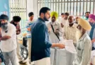 ਵਿਧਾਇਕ ਸ਼ੈਰੀ ਕਲਸੀ ਨੇ ਲੋਕ ਮਿਲਣੀ ਦੌਰਾਨ ਮੁਸ਼ਕਿਲਾਂ ਸੁਣ ਕੇ ਕੀਤੀਆਂ ਹੱਲ