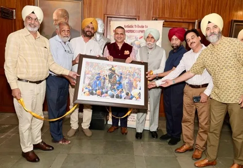 *ਵਿਸ਼ਵ ਫੋਟੋਗ੍ਰਾਫ਼ੀ ਦਿਵਸ ਮੌਕੇ ਡਾ. ਮਹਿੰਦਰ ਸਿੰਘ ਰੰਧਾਵਾ ਨੂੰ ਕਲਾਤਮਕ ਸ਼ਰਧਾਂਜਲੀ*