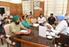 ਵਿੱਤ ਮੰਤਰੀ ਹਰਪਾਲ ਸਿੰਘ ਚੀਮਾ ਵੱਲੋਂ ਸਿਹਤ ਵਿਭਾਗ ਨੂੰ ਠੇਕਾ ਆਧਾਰਿਤ ਮਲਟੀਪਰਪਜ਼ ਹੈਲਥ ਵਰਕਰਾਂ ਨੂੰ ਪ੍ਰਤੀ ਟੀਕਾਕਰਨ ਸੈਸ਼ਨ 525 ਰੁਪਏ ਦਾ ਪ੍ਰੋਤਸਾਹਨ ਭੱਤਾ ਦੇਣ ਦੇ ਨਿਰਦੇਸ਼