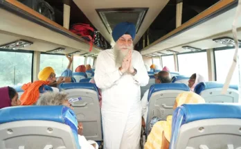 ਸਪੀਕਰ ਸ. ਕੁਲਤਾਰ ਸਿੰਘ ਸੰਧਵਾਂ ਨੇ ਪਿੰਡ ਕੋਠੇ ਵੜਿੰਗ ਤੋਂ ਤੀਰਥ ਯਾਤਰਾ ਬੱਸ ਨੂੰ ਹਰੀ ਝੰਡੀ ਦੇ ਕੇ ਕੀਤਾ ਰਵਾਨਾ