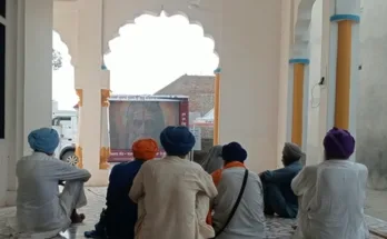 ਸ੍ਰੀ ਗੁਰੂ ਰਵਿਦਾਸ ਜੀ ਦੇ 650ਵੇਂ ਪ੍ਰਕਾਸ਼ ਪੁਰਬ ਨੂੰ ਸਮਰਪਿਤ ਜਾਗਰੂਕਤਾ ਮੁਹਿੰਮ ਤਹਿਤ ਲੰਬੀ ਹਲਕੇ ਦੇ ਵੱਖ-ਵੱਖ ਪਿੰਡਾਂ ’ਚ ਪੁੱਜੀ ਪ੍ਰਚਾਰ ਵੈਨ