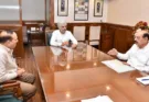 Mohinder Bhagat reviews the progress of schemes related to beekeeping, sericulture and mushroom production