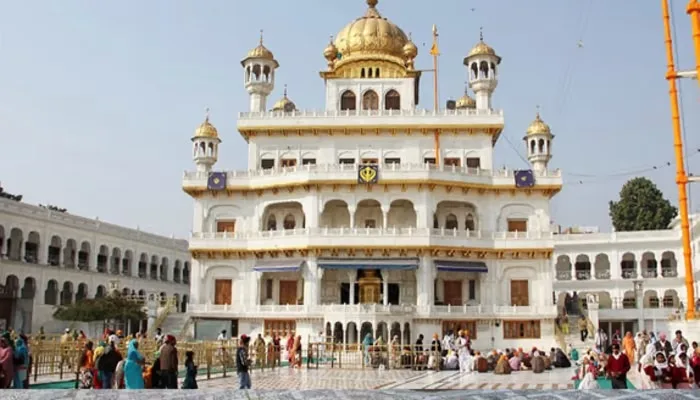 Sri Akal Takht Sahib Ji forms committee on sacrilege law