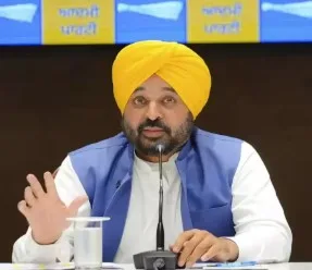 Bhagwant Mann government forms 7-member coordination committee to coordinate with Sri Akal Takht Sahib regarding 'Jagat Jyoti Sri Guru Granth Sahib Satkar (Amendment) Act'