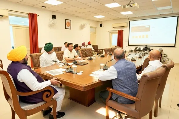 Chief Minister Bhagwant Singh Mann advocates for strong financial framework for urban and rural local bodies