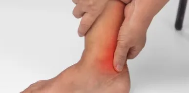 Due to today's unhealthy lifestyle and unbalanced diet, the problem of increased uric acid in the body has become very common.