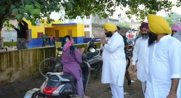 ਕੋਟਲਾ ਵਾਸੀਆਂ ਨੂੰ ਮਿਲੀ ਵੱਡੀ ਸਿਹਤ ਸਹੂਲਤ, ਹਰਜੋਤ ਸਿੰਘ ਬੈਂਸ ਨੇ ਆਮ ਆਦਮੀ ਕਲੀਨਿਕ ਦਾ ਕੀਤਾ ਉਦਘਾਟਨ