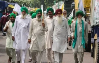 ਚੰਡੀਗੜ੍ਹ-ਮੋਹਾਲੀ ਬਾਰਡਰ 'ਤੇ ਕਿਸਾਨਾਂ ਦੀ ਮਹਾਪੰਚਾਇਤ,ਵੱਡੀ ਗਿਣਤੀ ਵਿੱਚ ਕਿਸਾਨਾਂ ਨੇ ਹਿੱਸਾ ਲਿਆ