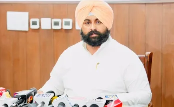 ਭਗਵੰਤ ਮਾਨ ਸਰਕਾਰ ਨੇ ‘ਸਫਾਈ ਮੁਹਿੰਮ 2.0’ 12 ਸਤੰਬਰ ਤੱਕ ਵਧਾਈ, 5400 ਤੋਂ ਵੱਧ ਸ਼ਿਕਾਇਤਾਂ ਦਾ ਕੀਤਾ ਨਿਪਟਾਰਾ: ਹਰਜੋਤ ਸਿੰਘ ਬੈਂਸ