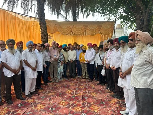ਵਿਧਾਇਕ ਚੱਢਾ ਨੇ ਰੂਪਨਗਰ ਵਿਖੇ 61.74 ਲੱਖ ਦੀ ਲਾਗਤ ਨਾਲ ਬਣਨ ਵਾਲੀ ਸੱਥ-ਕਮ-ਲਾਇਬ੍ਰੇਰੀ ਦਾ ਨੀਂਹ ਪੱਥਰ ਰੱਖਿਆ