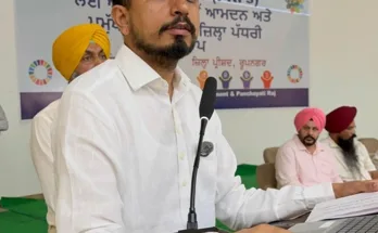 ਵਿਧਾਇਕ ਦਿਨੇਸ਼ ਚੱਢਾ ਦੀ ਅਗਵਾਈ ਹੇਠ ਪੰਚਾਂ-ਸਰਪੰਚਾਂ ਲਈ ਵਿਸ਼ੇਸ਼ ਸਿਖਲਾਈ ਪ੍ਰੋਗਰਾਮ ਕਰਵਾਇਆ