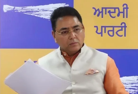 ਸਬੂਤ ਪੇਸ਼ ਕਰਨ ਦੀ ਬਜਾਏ ਈਡੀ ਚਿੱਠੀਆਂ, ਲੀਕ ਅਤੇ ਮੀਡੀਆ ਰਿਪੋਰਟਾਂ ਰਾਹੀਂ ਆਪ ਲੀਡਰਸ਼ਿਪ ਨੂੰ ਬਦਨਾਮ ਕਰ ਰਹੀ ਹੈ: ਅਮਨ ਅਰੋੜਾ