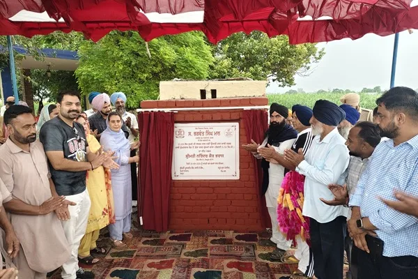 MLA Narinder Kaur Bharaj lays foundation stone of two roads to be constructed at a cost of Rs. 2.39 crore