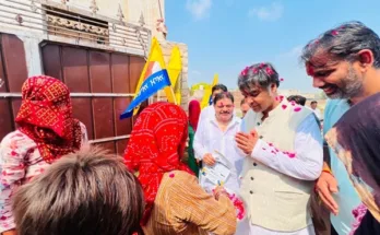 MLA reaches Bhagsar village of Balluana constituency to make people aware of government schemes under 'Maan de Munafe' campaign