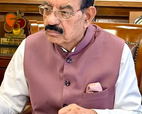 Mohinder Bhagat directs to resolve issues related to ex-servicemen on priority basis