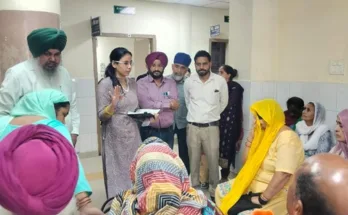 No need to panic in case of snake bite, timely treatment can save lives - Civil Surgeon