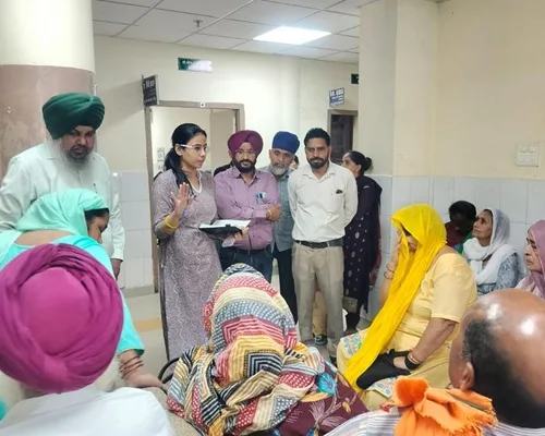 No need to panic in case of snake bite, timely treatment can save lives - Civil Surgeon