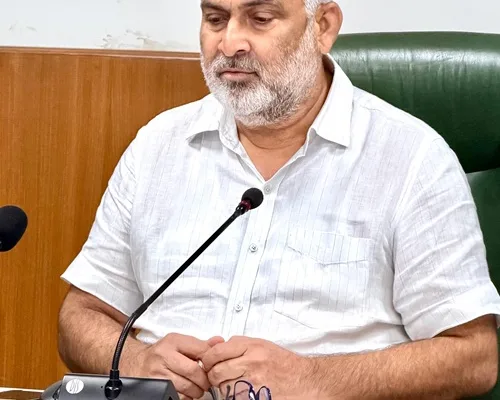 Not a single grain of paddy from outside states should be allowed to enter Punjab's markets.