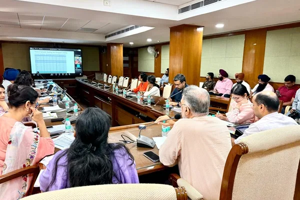 Punjab Health Minister reviews prevention and control measures against vector-borne and water-borne diseases