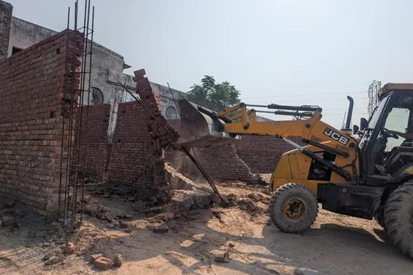 Amritsar Development Authority takes action against two unauthorized colonies, colonies demolished