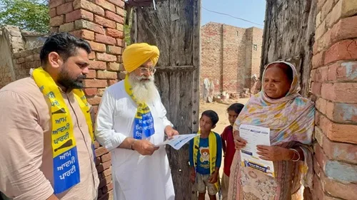 Cabinet Minister Gurmeet Singh Khudiyan conducts door-to-door campaign under 'Maan de Munafye' campaign in Kattianwali