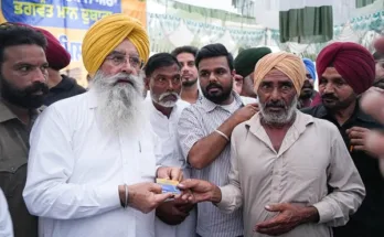 Cabinet Minister S. Gurmeet Singh Khudian held a public meeting at Mandi Killianwali